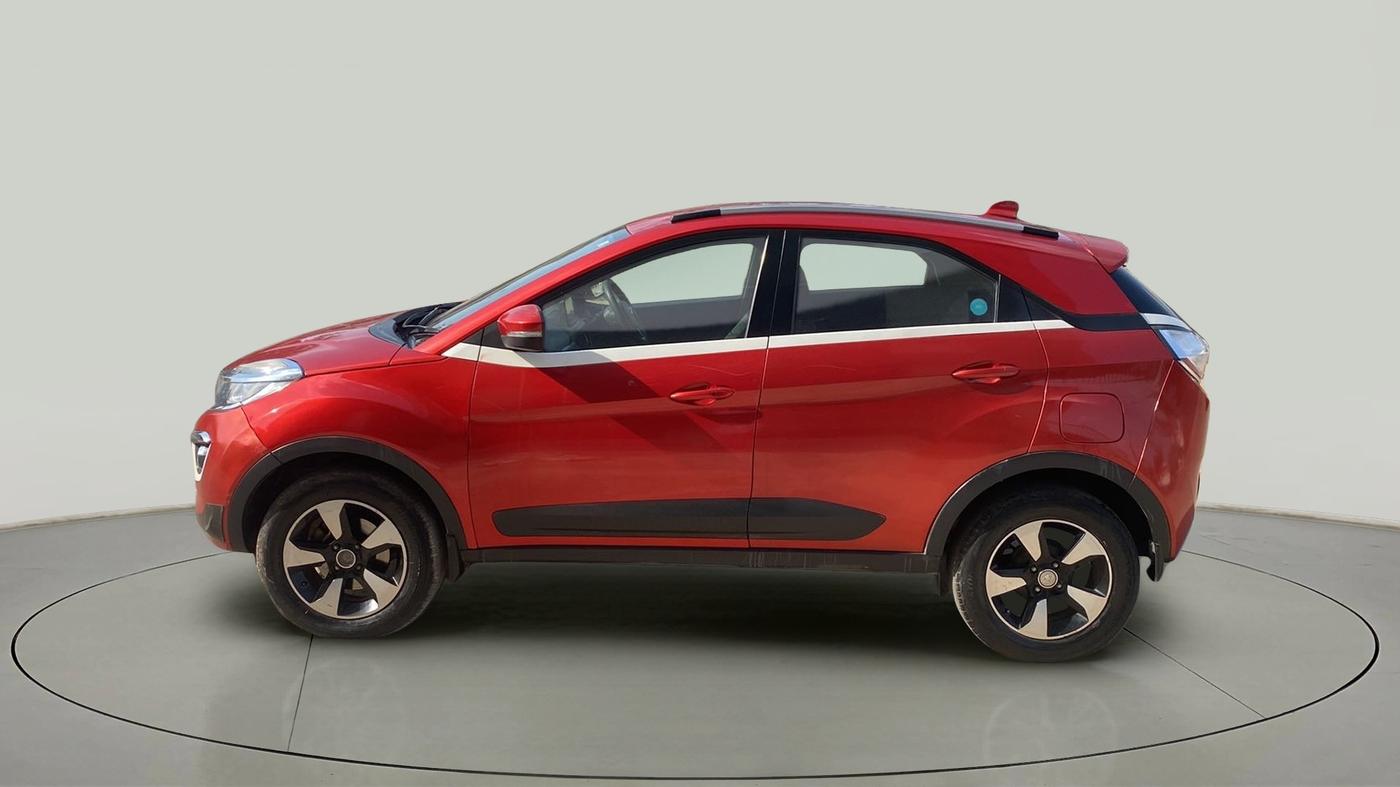 2017 Tata NEXON XZ PETROL, Petrol, Manual, 57,143 km, Left Side