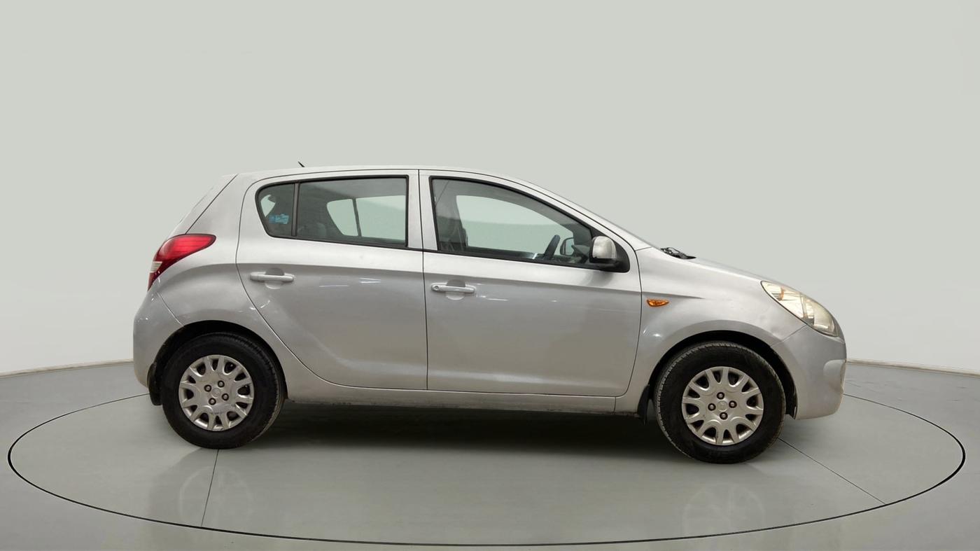 2011 Hyundai i20 MAGNA 1.2, Petrol, Manual, 97,272 km, Right Side View