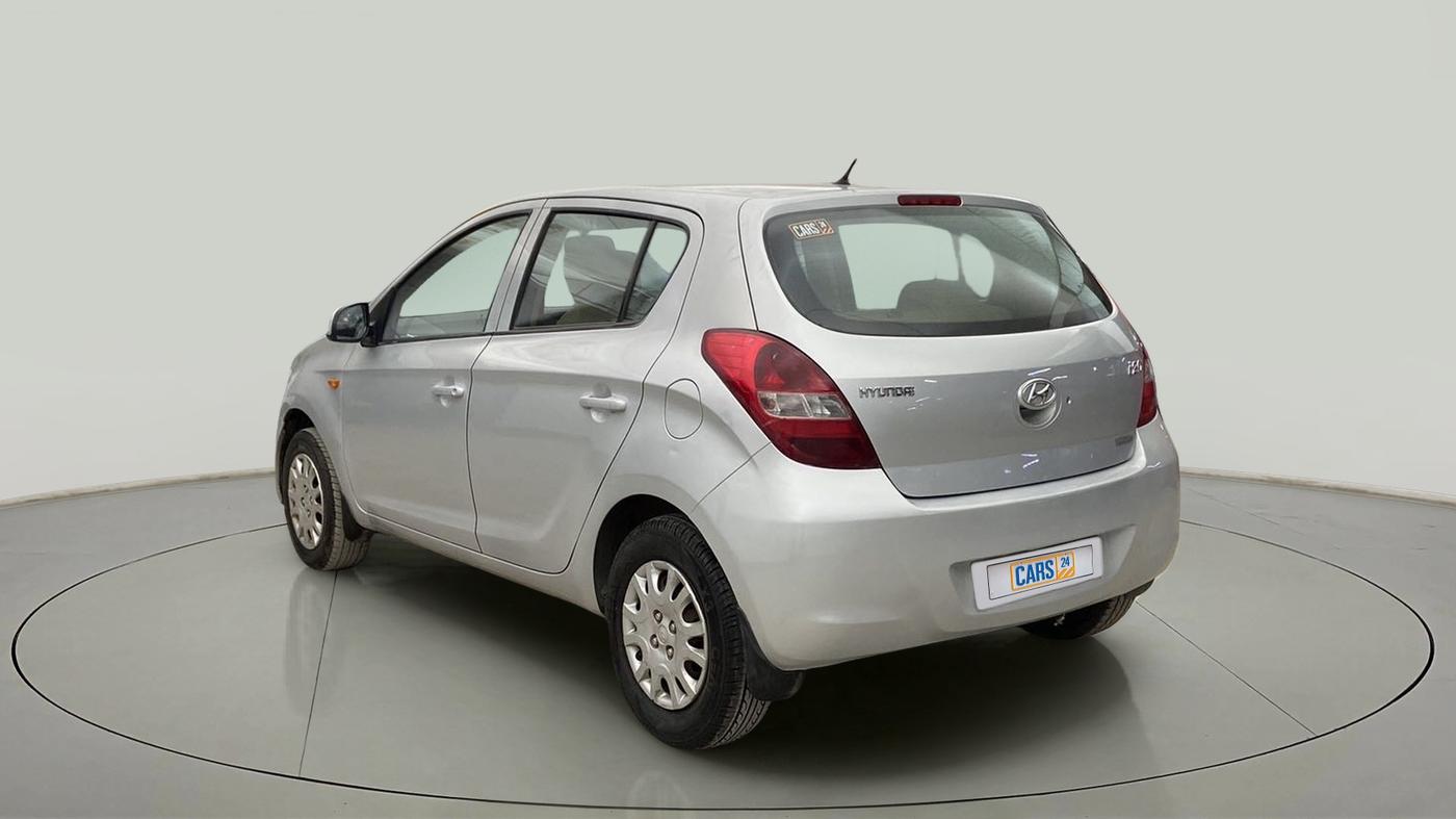 2011 Hyundai i20 MAGNA 1.2, Petrol, Manual, 97,272 km, Left Back Diagonal