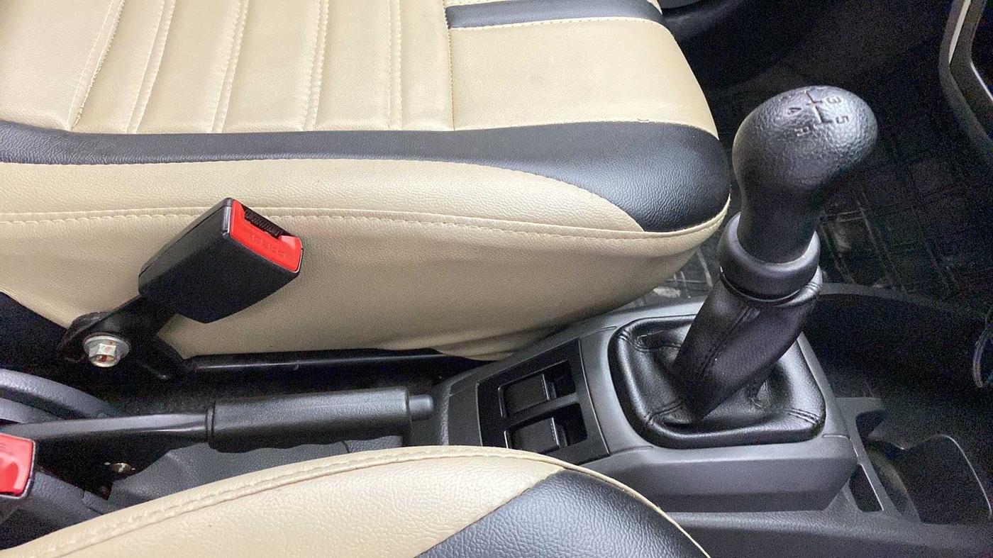 2018 Maruti Alto 800 LXI, Petrol, Manual, 52,613 km, Gear Lever