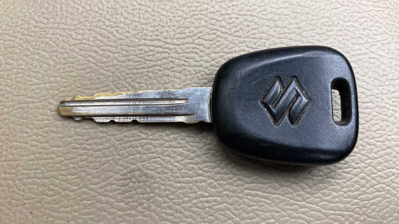 2018 Maruti Alto 800 LXI, Petrol, Manual, 52,613 km, Key Close Up