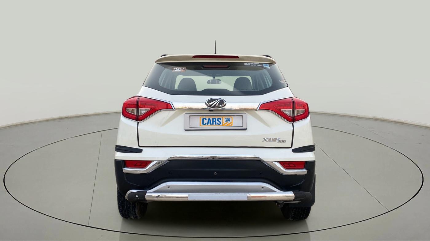 2022 Mahindra XUV300 W6 1.2 PETROL, Petrol, Manual, 12,500 km, Back/Rear