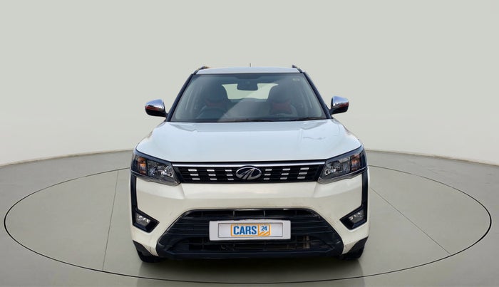 2022 Mahindra XUV300 W6 1.2 PETROL, Petrol, Manual, 12,500 km, Front