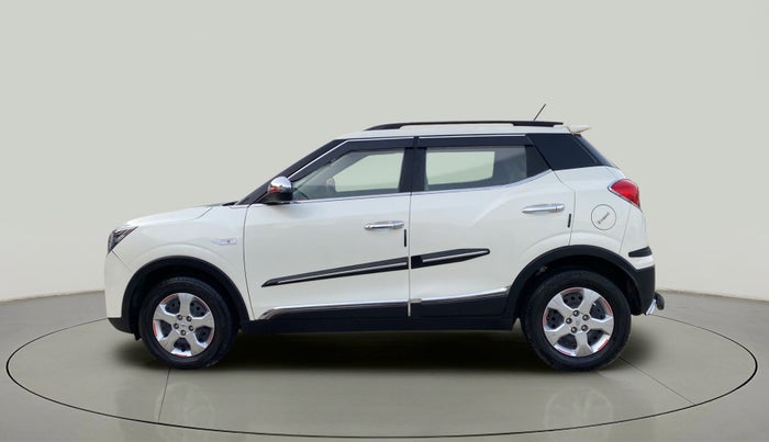 2022 Mahindra XUV300 W6 1.2 PETROL, Petrol, Manual, 12,500 km, Left Side
