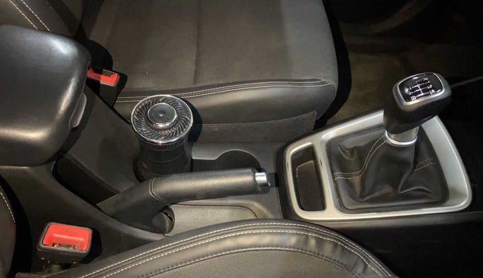 2019 Hyundai VENUE SX 1.0 (O) TURBO, Petrol, Manual, 64,899 km, Gear Lever