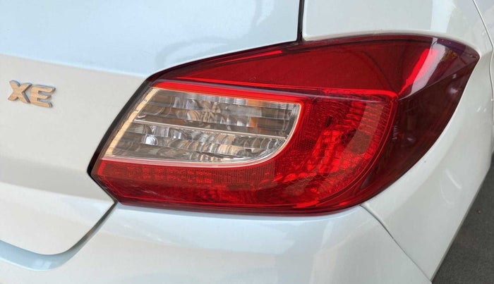 2018 Tata Tiago XE PETROL, Petrol, Manual, 37,734 km, Right tail light - Minor scratches