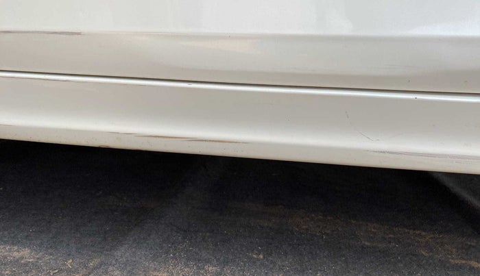 2018 Tata Tiago XE PETROL, Petrol, Manual, 37,734 km, Left running board - Minor scratches