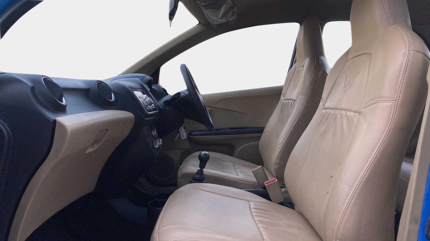 2014 Honda Brio S MT, Petrol, Manual, 63,565 km, Right Side Front Door Cabin
