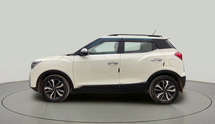 2020 Mahindra XUV300 W8 (O) 1.2 PETROL, Petrol, Manual, 6,223 km, Left Side