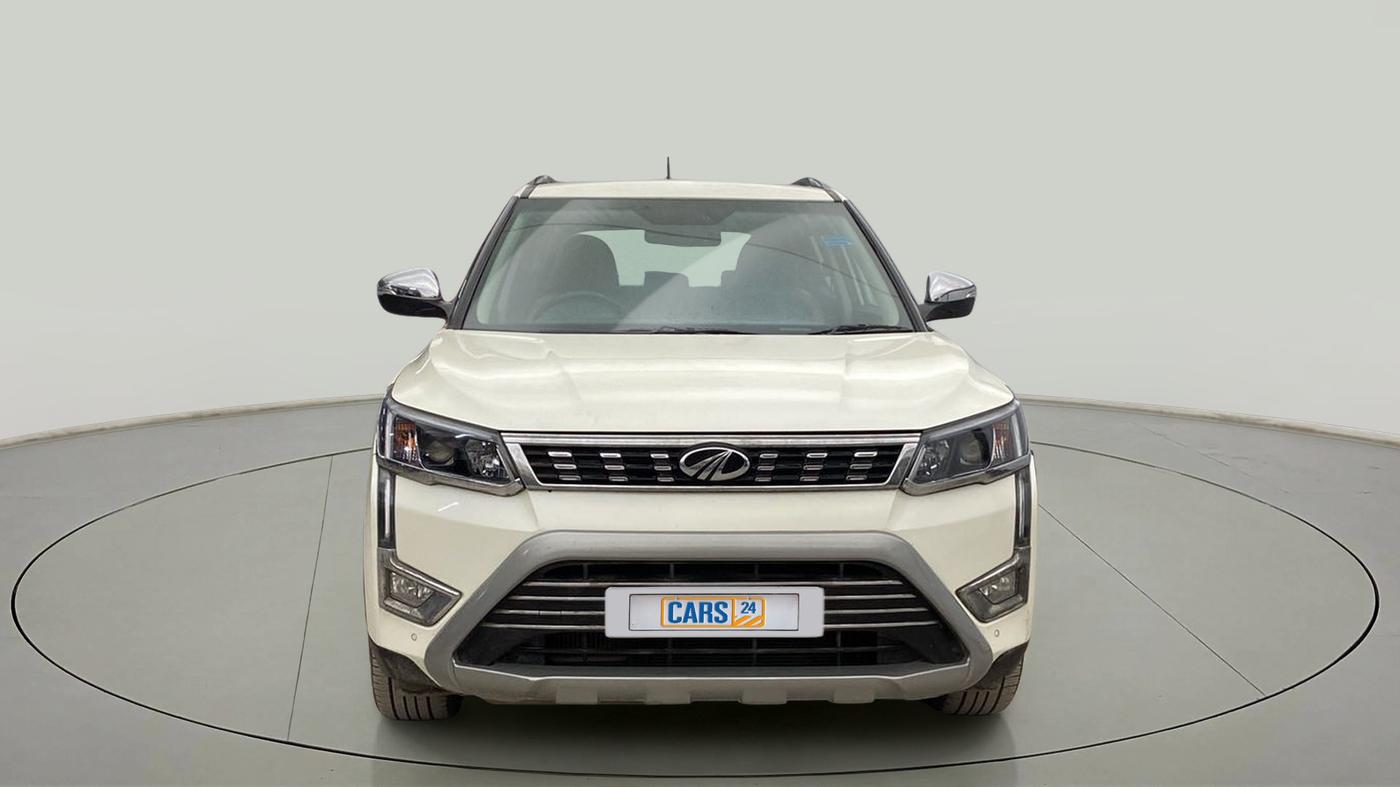 2020 Mahindra XUV300 W8 (O) 1.2 PETROL, Petrol, Manual, 6,223 km, Front