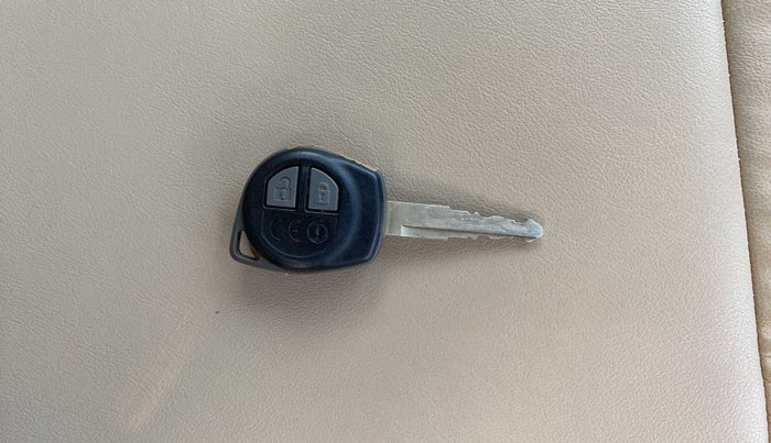 2019 Maruti Dzire VXI, Petrol, Manual, 49,259 km, Key Close Up
