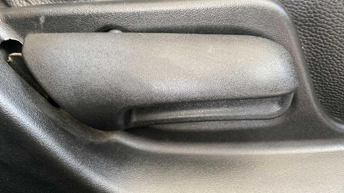 2016 Maruti Swift VDI (O), Diesel, Manual, 35,715 km, Driver Side Adjustment Panel