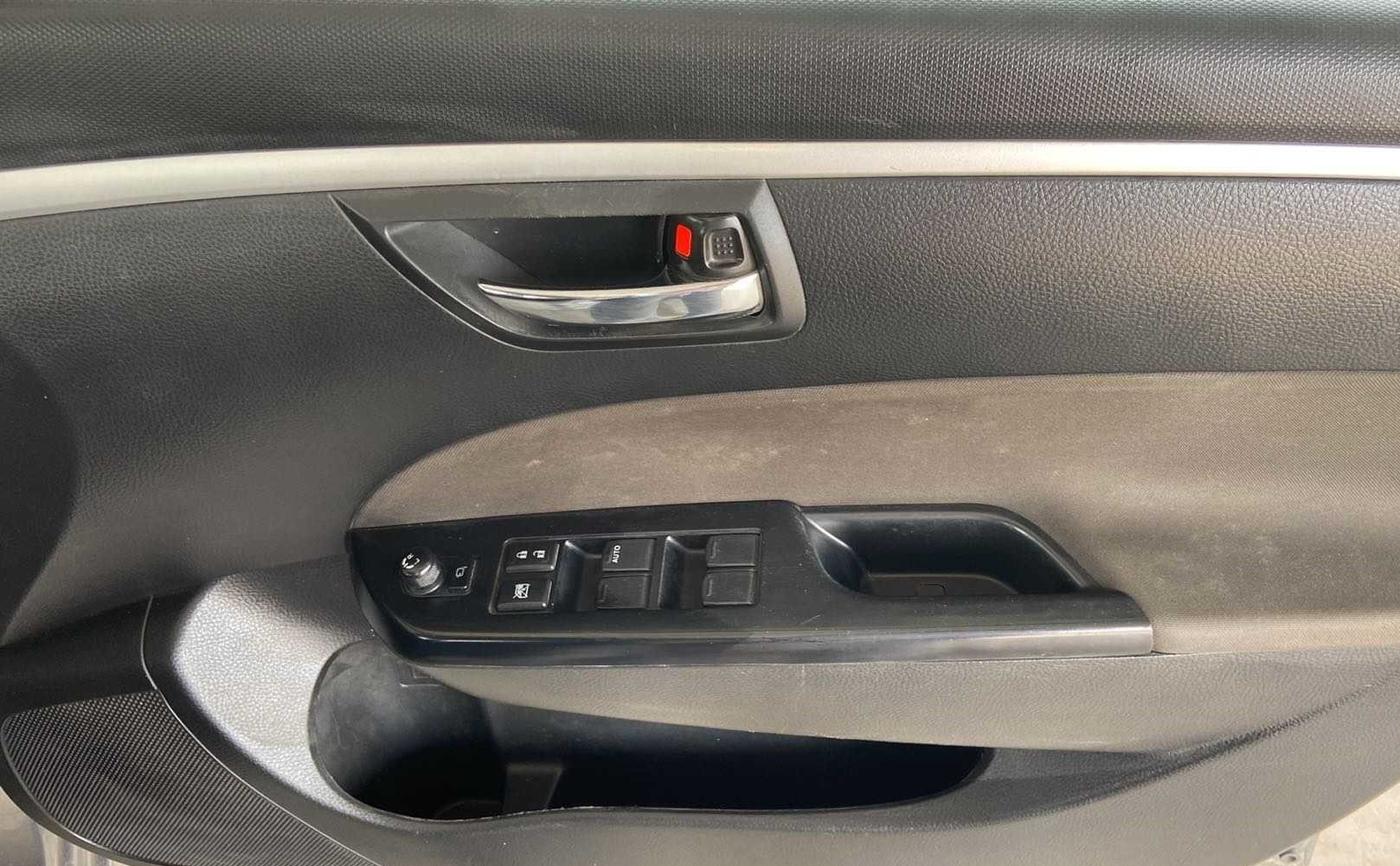 2016 Maruti Swift VDI (O), Diesel, Manual, 35,715 km, Driver Side Door Panels Control