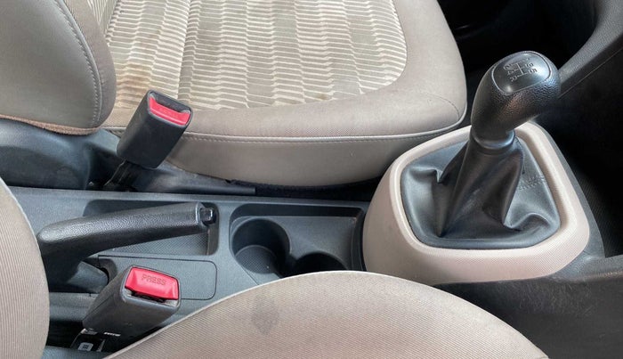 2018 Hyundai Xcent E+, Petrol, Manual, 37,610 km, Gear Lever