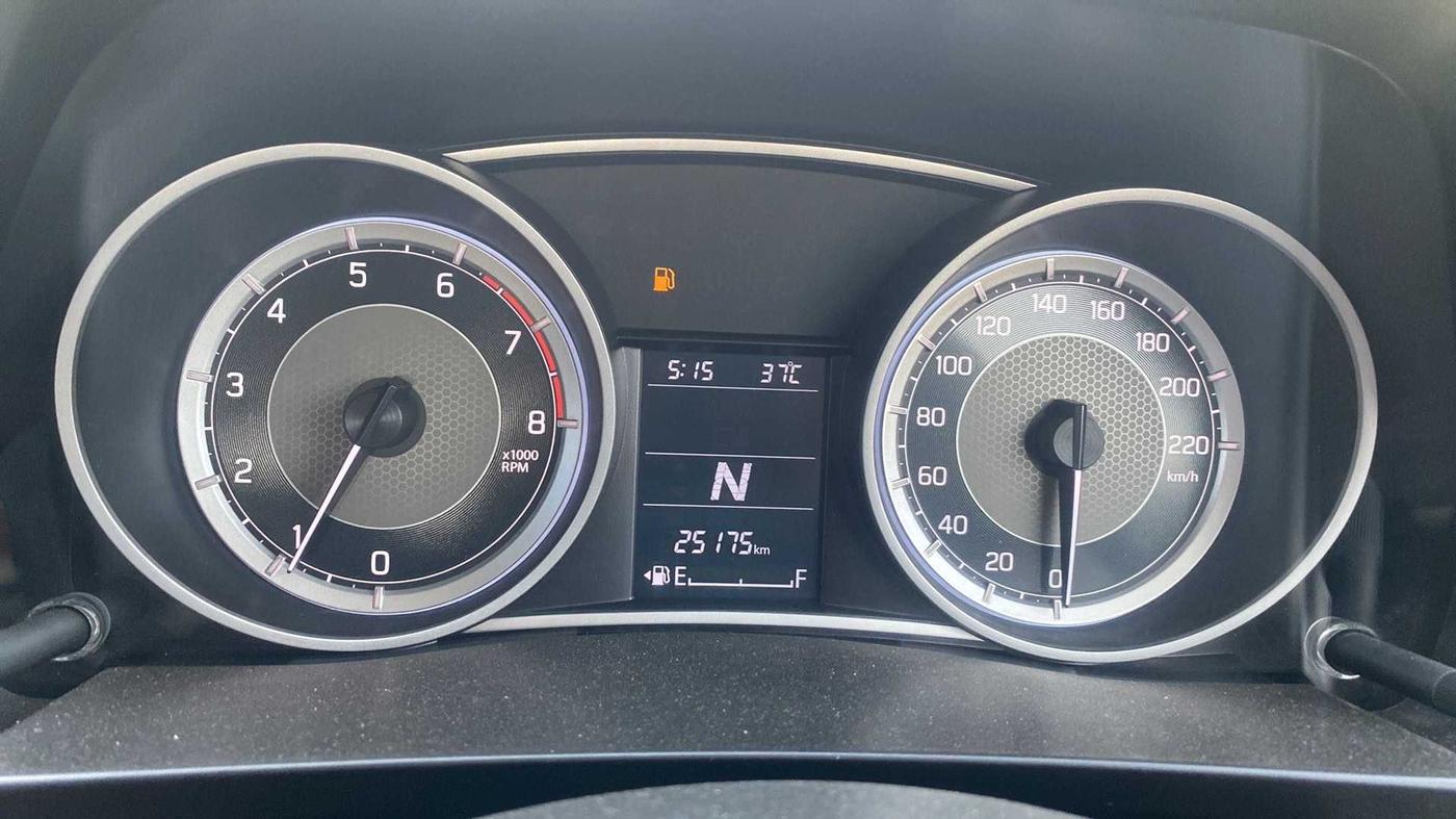 2021 Maruti Dzire ZXI AMT, Petrol, Automatic, 25,160 km, Odometer Image