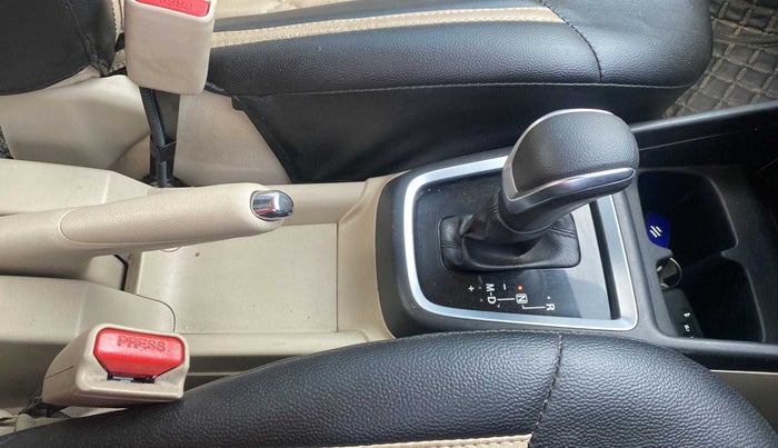 2021 Maruti Dzire ZXI AMT, Petrol, Automatic, 25,160 km, Gear Lever