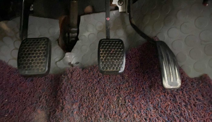 2013 Maruti Alto K10 VXI, Petrol, Manual, 76,596 km, Pedals