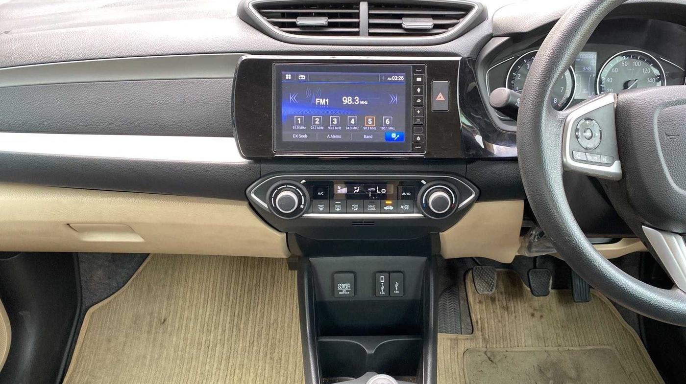 2022 Honda Amaze 1.2L I-VTEC VX, Petrol, Manual, 8,358 km, Air Conditioner