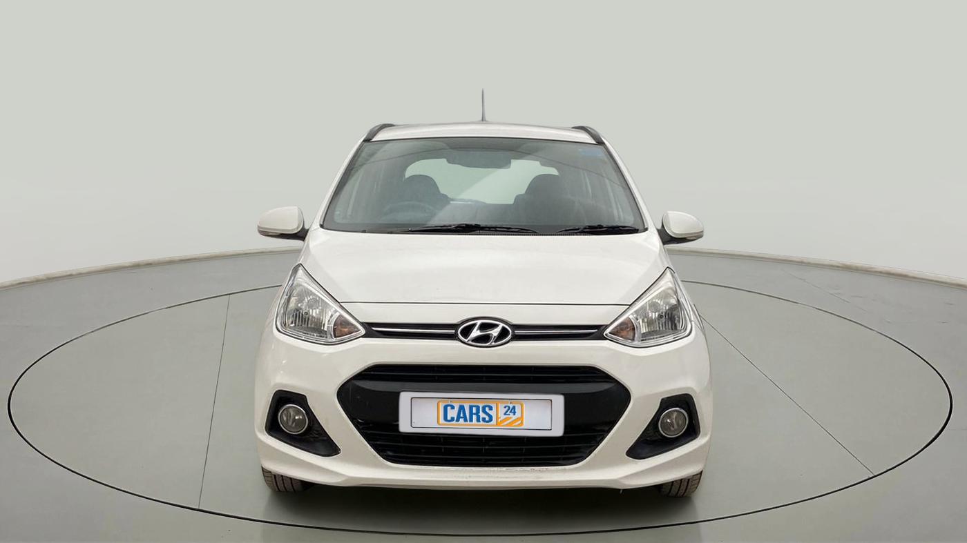 2016 Hyundai Grand i10 ASTA (O) AT 1.2 KAPPA VTVT, Petrol, Automatic, 49,812 km, Front