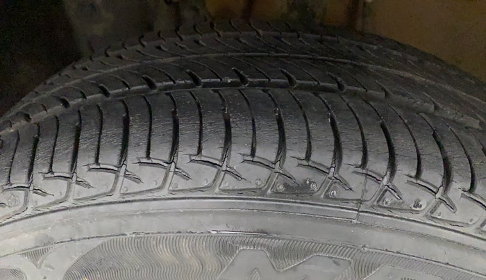 2017 Nissan Micra XL CVT, Petrol, Automatic, 33,561 km, Left Front Tyre Tread