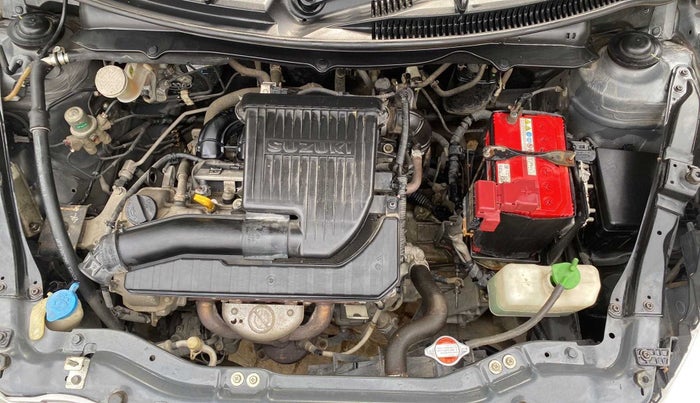 2013 Maruti Swift VXI, Petrol, Manual, 31,298 km, Open Bonet