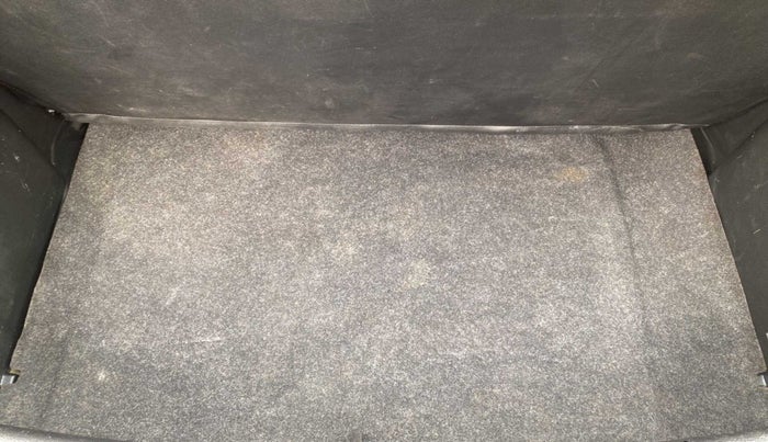 2013 Maruti Swift VXI, Petrol, Manual, 31,298 km, Boot Inside