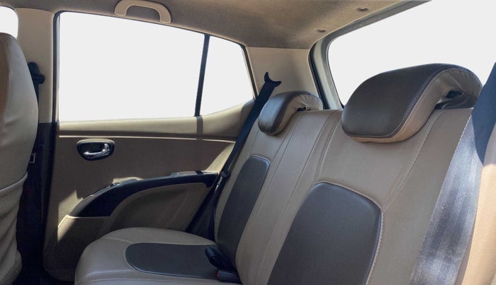 2012 Hyundai i10 SPORTZ 1.2, Petrol, Manual, 84,031 km, Right Side Rear Door Cabin