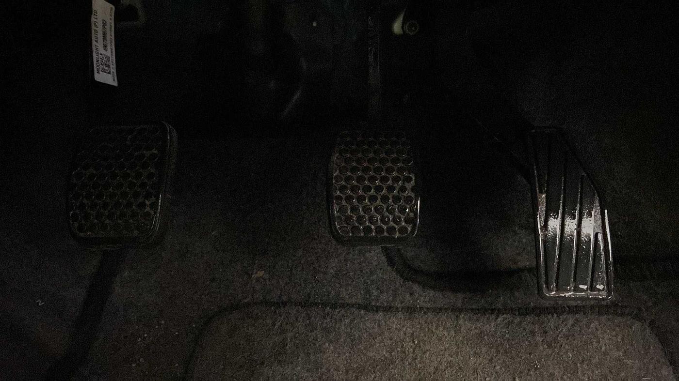 2021 Maruti Alto LXI, Petrol, Manual, 2,782 km, Pedals
