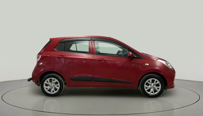 2017 Hyundai Grand i10 MAGNA 1.2 KAPPA VTVT, Petrol, Manual, 26,617 km, Right Side View