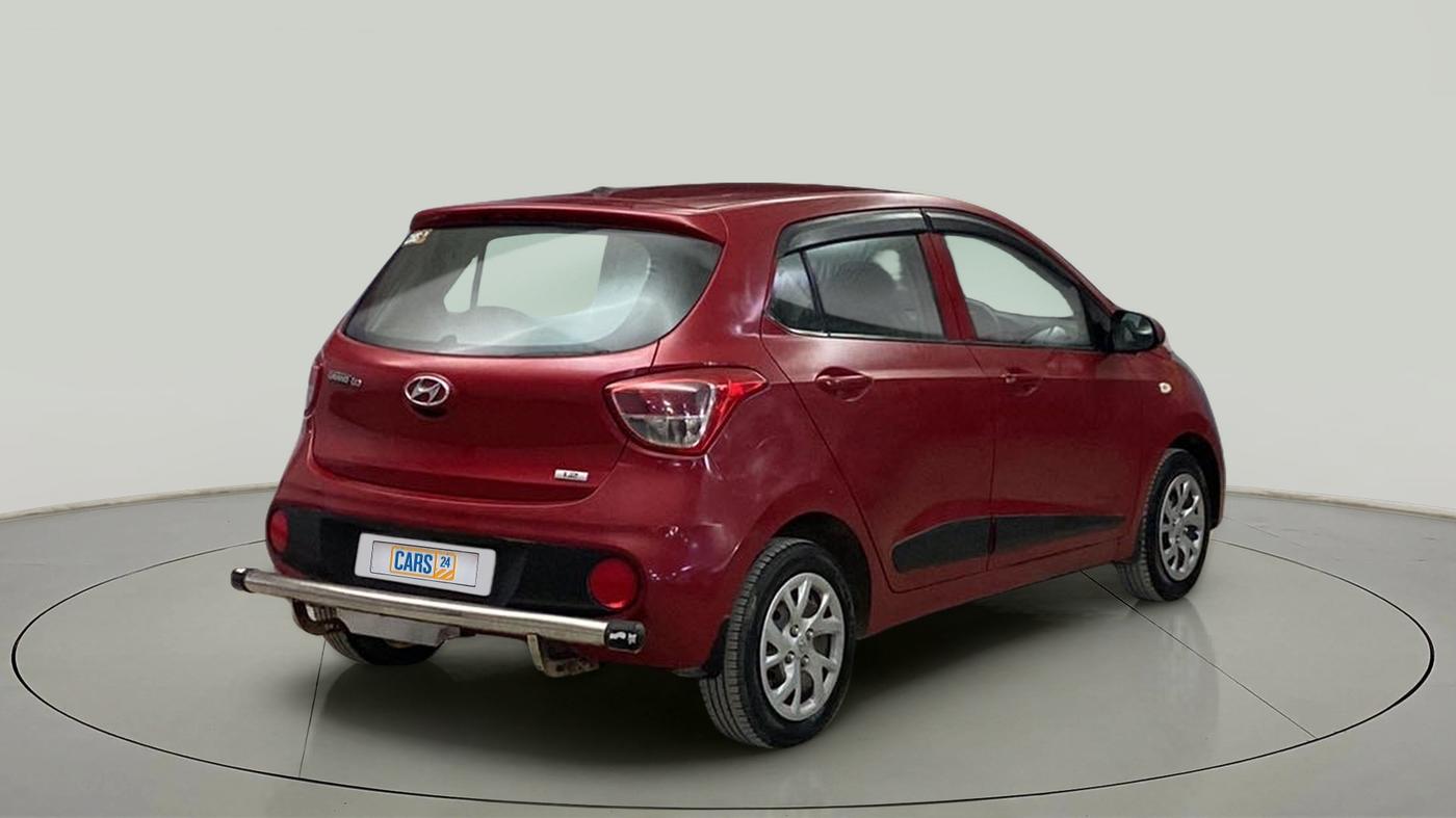 2017 Hyundai Grand i10 MAGNA 1.2 KAPPA VTVT, Petrol, Manual, 26,617 km, Right Back Diagonal