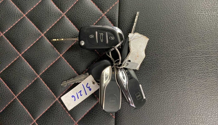 2021 Maruti IGNIS SIGMA 1.2, Petrol, Manual, 24,552 km, Key Close Up