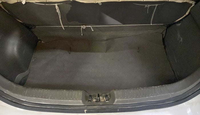 2012 Hyundai i10 SPORTZ 1.2, Petrol, Manual, 87,545 km, Boot Inside