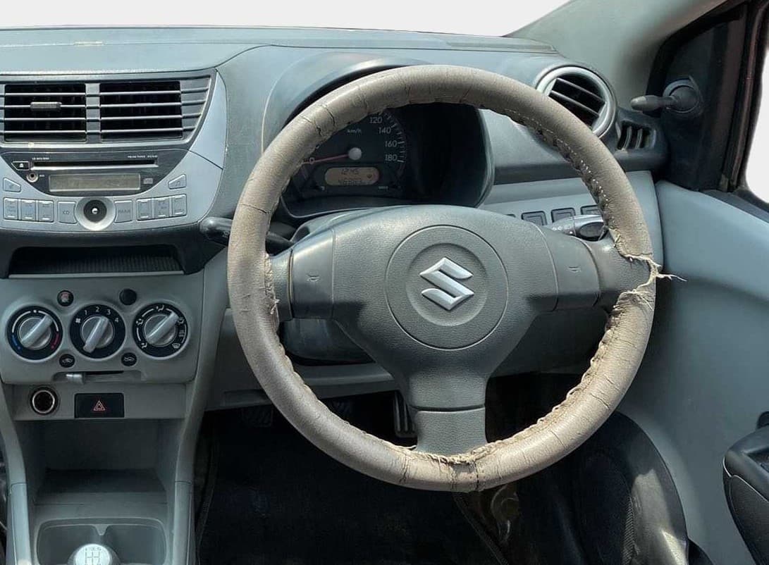 2010 Maruti A Star VXI, Petrol, Manual, 46,984 km, Steering Wheel Close Up