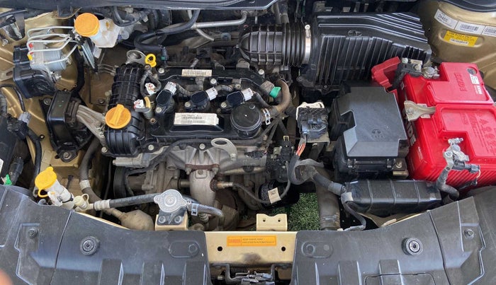 2020 Tata ALTROZ XZ PETROL, Petrol, Manual, 33,898 km, Open Bonet