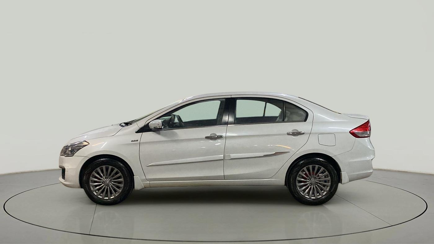 2018 Maruti Ciaz ALPHA DIESEL 1.3, Diesel, Manual, 1,13,475 km, Left Side