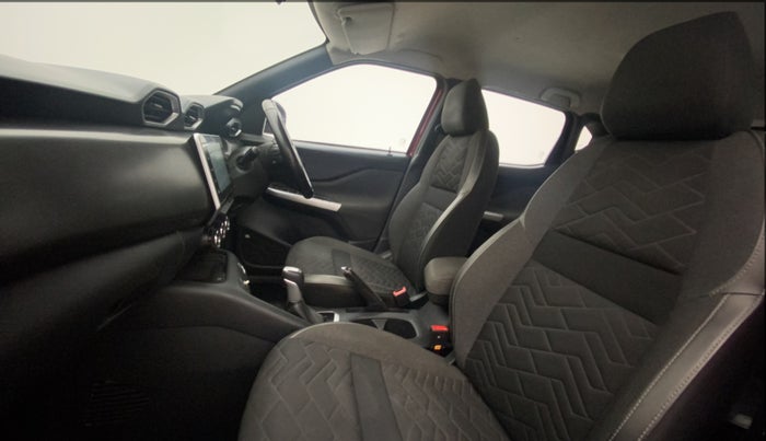 2021 Nissan MAGNITE XV PREMIUM TURBO CVT DUAL TONE, Petrol, Automatic, 45,851 km, Right Side Front Door Cabin
