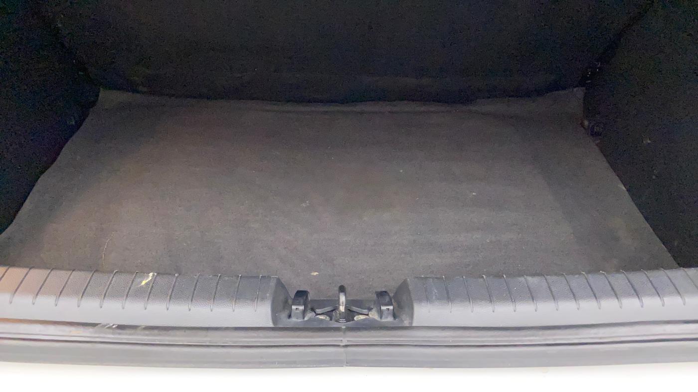 2019 Hyundai Elite i20 ASTA 1.2 (O), Petrol, Manual, 73,558 km, Boot Inside
