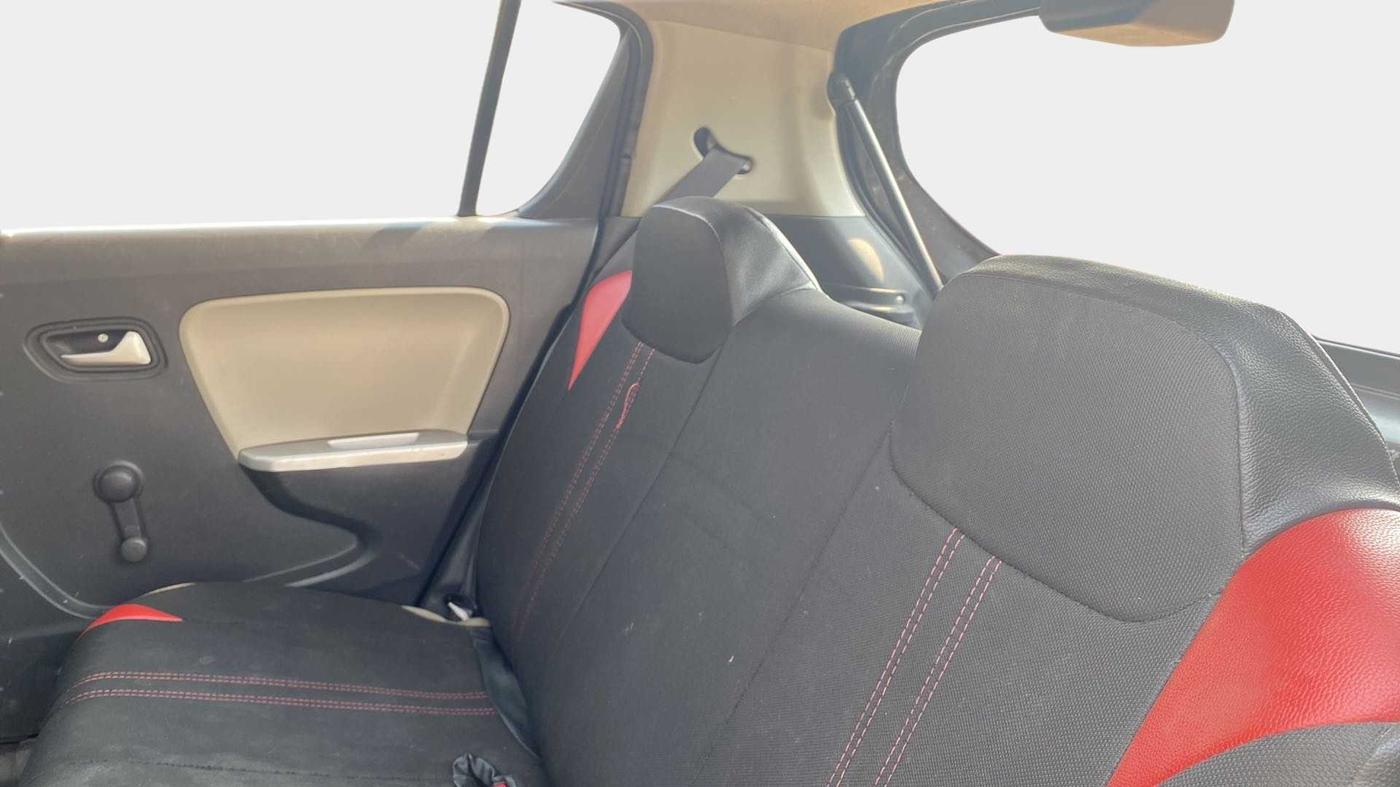 2018 Maruti Alto K10 VXI, CNG, Manual, 1,02,904 km, Right Side Rear Door Cabin