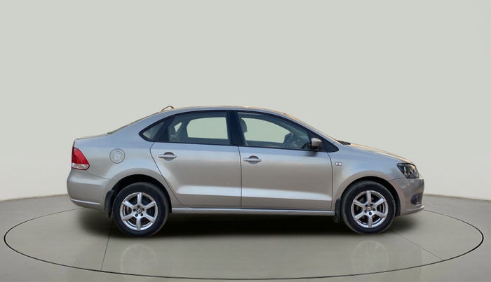 2014 Volkswagen Vento HIGHLINE DIESEL 1.6, Diesel, Manual, 1,15,059 km, Right Side View
