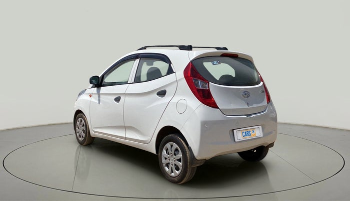 2017 Hyundai Eon MAGNA +, CNG, Manual, 91,452 km, Left Back Diagonal