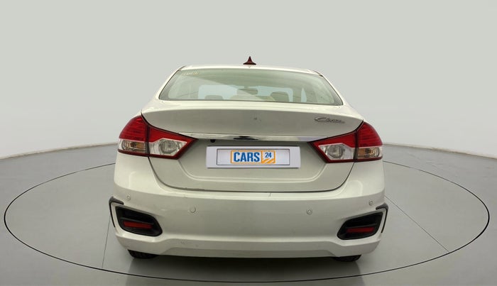 2015 Maruti Ciaz ZXI, Petrol, Manual, 90,272 km, Back/Rear