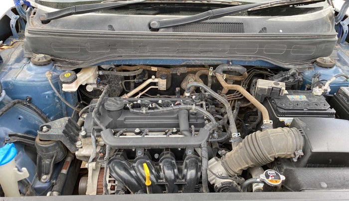 2021 Hyundai VENUE S+ 1.2, Petrol, Manual, 42,141 km, Open Bonet
