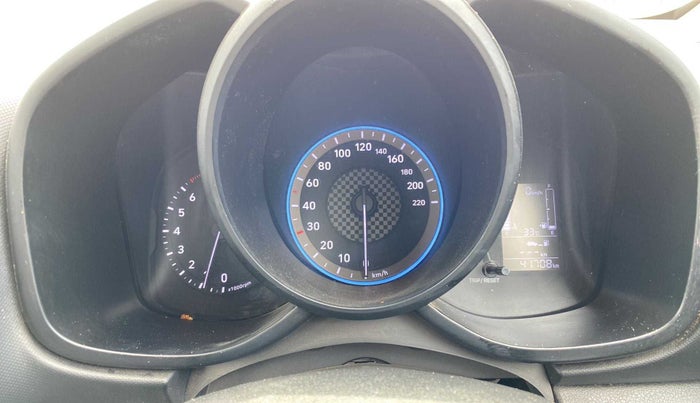 2021 Hyundai VENUE S+ 1.2, Petrol, Manual, 42,141 km, Odometer Image