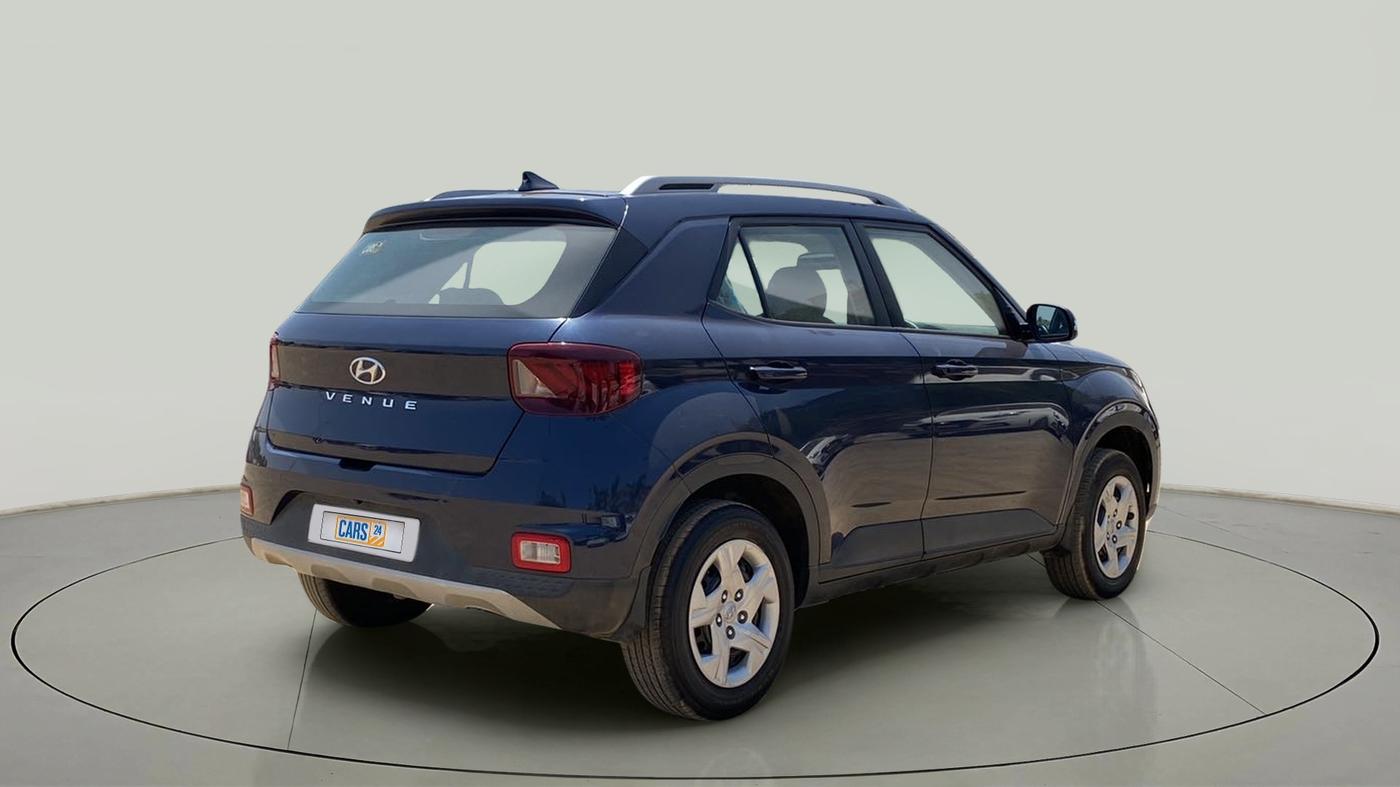 2021 Hyundai VENUE S+ 1.2, Petrol, Manual, 42,141 km, Right Back Diagonal
