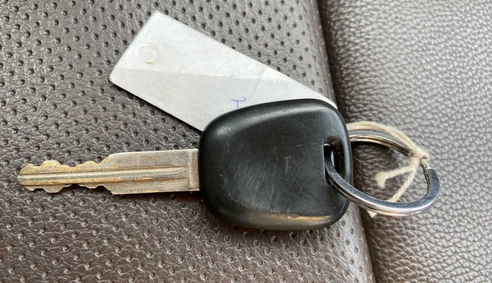 2015 Maruti Alto 800 LXI, Petrol, Manual, 44,989 km, Key Close Up