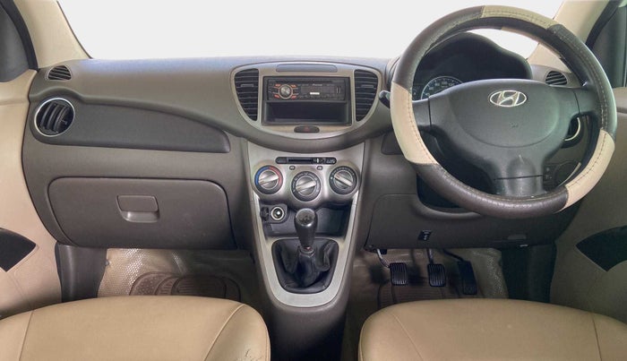 2013 Hyundai i10 MAGNA 1.2, Petrol, Manual, 1,07,076 km, Dashboard