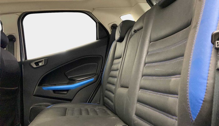2019 Ford Ecosport TITANIUM 1.5L SIGNATURE EDITION (SUNROOF) PETROL, CNG, Manual, 22,956 km, Right Side Rear Door Cabin