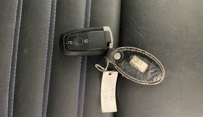 2019 Ford Ecosport TITANIUM 1.5L SIGNATURE EDITION (SUNROOF) PETROL, CNG, Manual, 22,956 km, Key Close Up