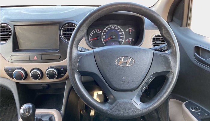 2017 Hyundai Grand i10 MAGNA 1.2 KAPPA VTVT, Petrol, Manual, 44,142 km, Steering Wheel Close Up