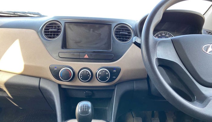 2017 Hyundai Grand i10 MAGNA 1.2 KAPPA VTVT, Petrol, Manual, 44,142 km, Air Conditioner